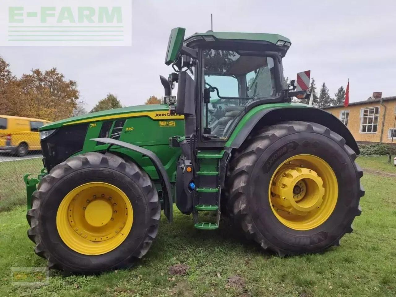 John Deere traktor 7r330 - Traktor: bilde 4 John Deere traktor 7r330 - Traktor: bilde 4