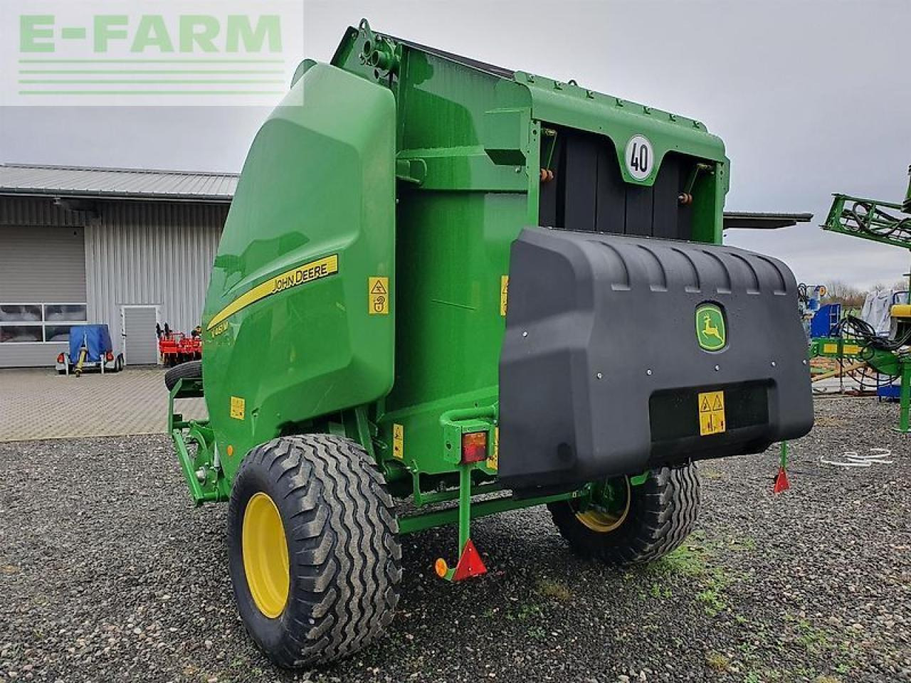 John Deere v461m demo - Firkantpresse: bilde 3 John Deere v461m demo - Firkantpresse: bilde 3