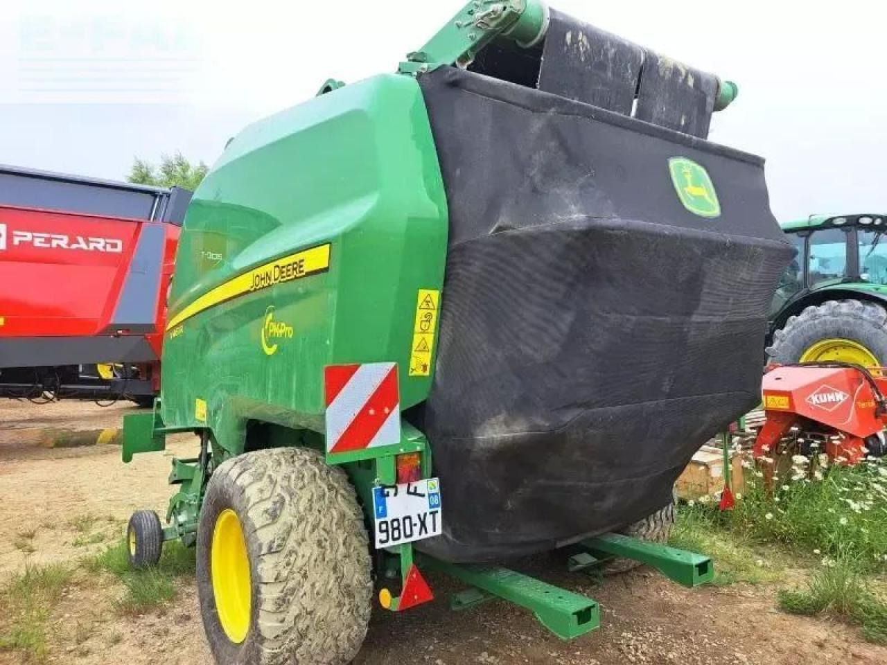 John Deere v461r - Firkantpresse: bilde 3 John Deere v461r - Firkantpresse: bilde 3