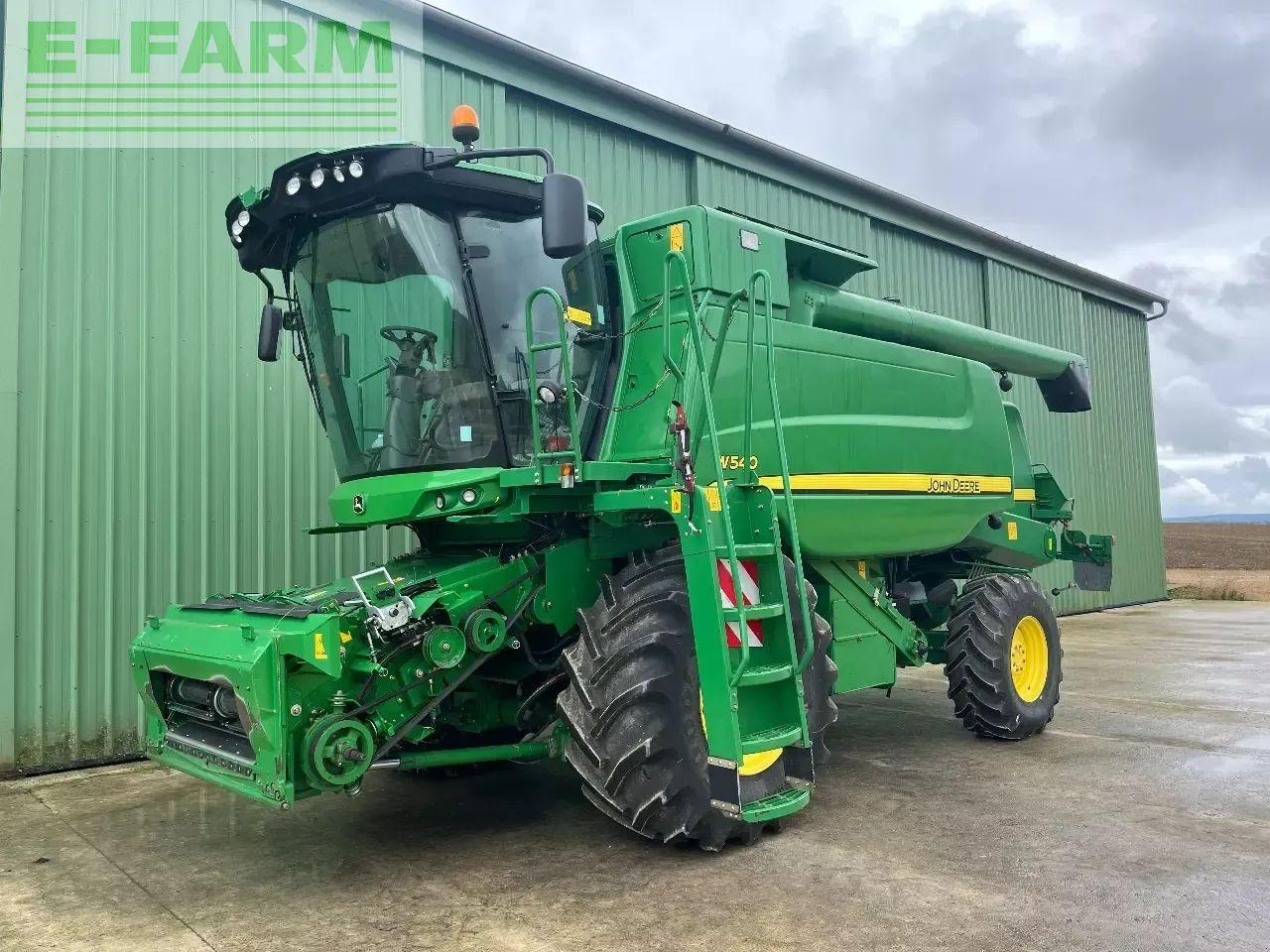 John Deere w540 - Skurtresker: bilde 1 John Deere w540 - Skurtresker: bilde 1