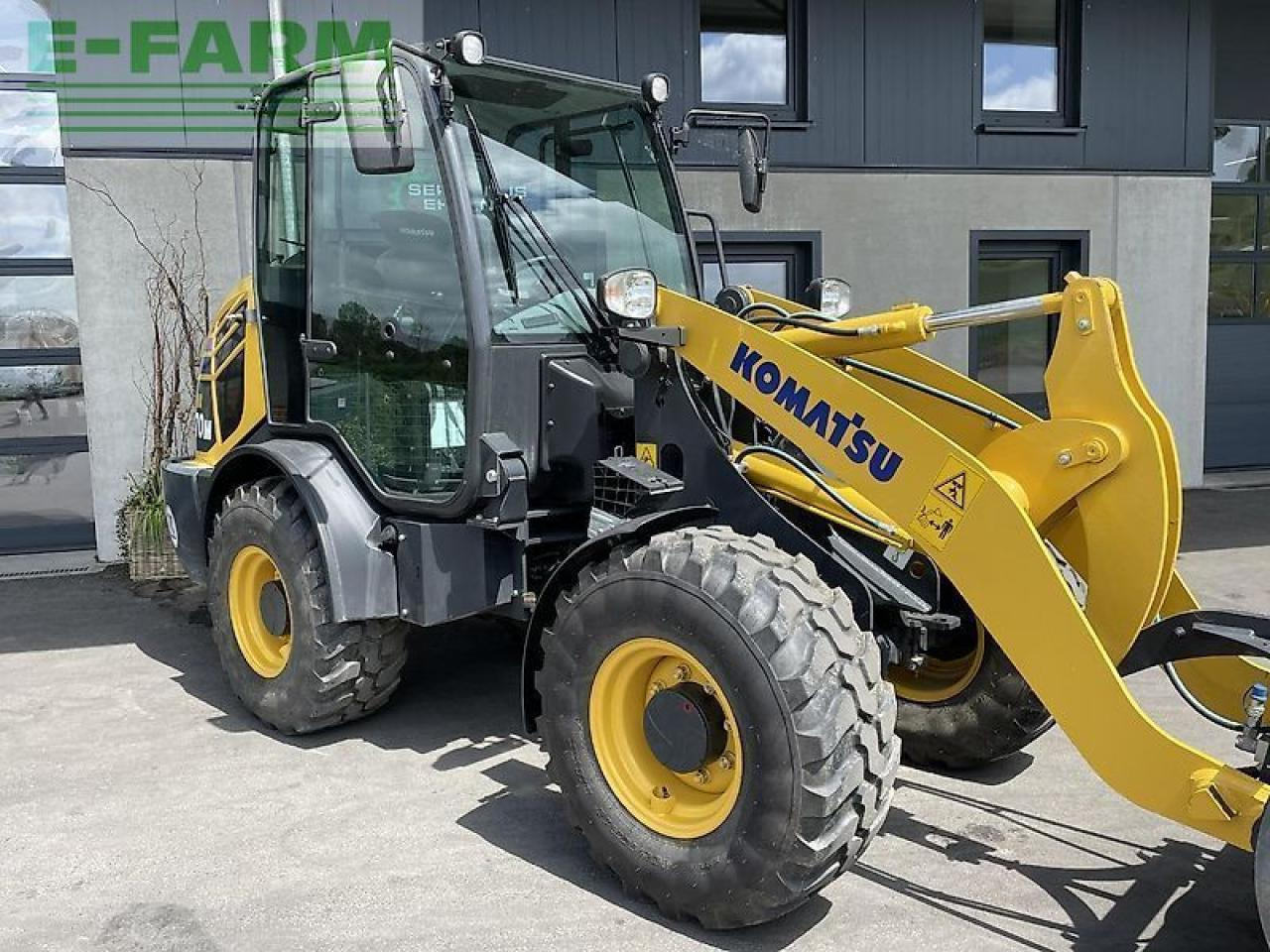 Komatsu wa 70m - Minigraver: bilde 1 Komatsu wa 70m - Minigraver: bilde 1