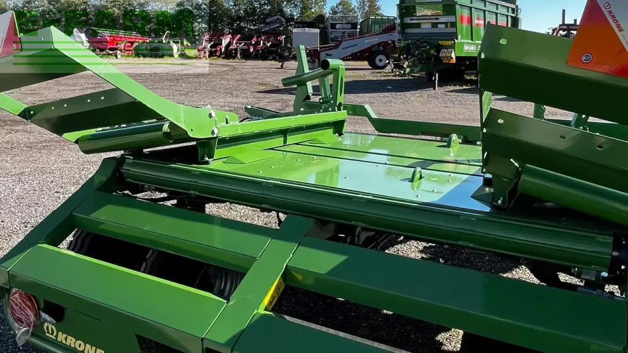 Krone balecollect - Landbrukstilhenger: bilde 4 Krone balecollect - Landbrukstilhenger: bilde 4