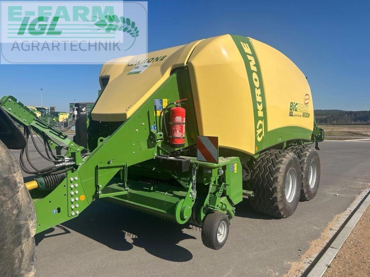 Krone big pack 1270 vc v-knoter - Firkantpresse: bilde 3 Krone big pack 1270 vc v-knoter - Firkantpresse: bilde 3