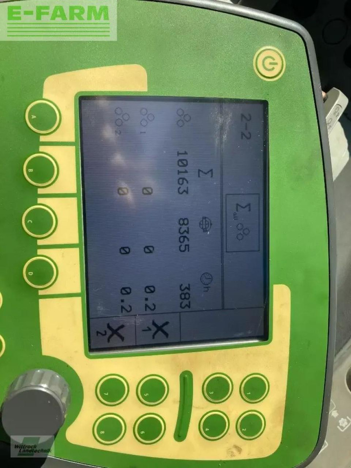 Krone comprima cv 150 xc - Firkantpresse: bilde 2 Krone comprima cv 150 xc - Firkantpresse: bilde 2