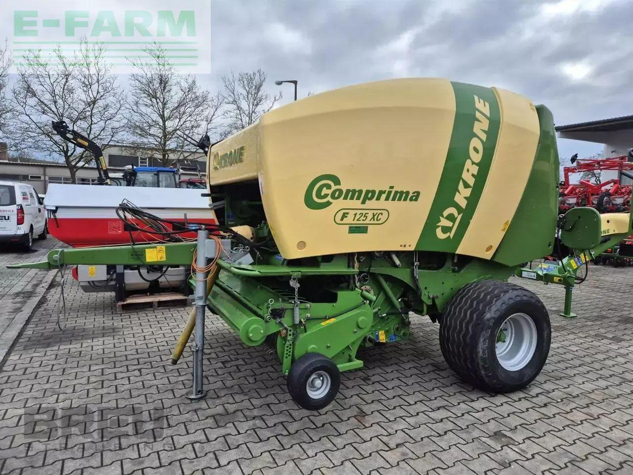 Krone comprima f 125 xc - Firkantpresse: bilde 2 Krone comprima f 125 xc - Firkantpresse: bilde 2