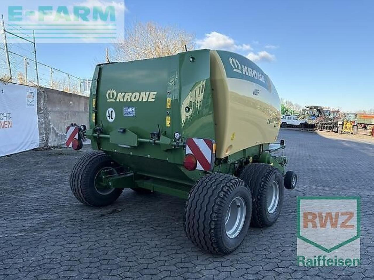 Krone comprima f125 xc - Firkantpresse: bilde 2 Krone comprima f125 xc - Firkantpresse: bilde 2