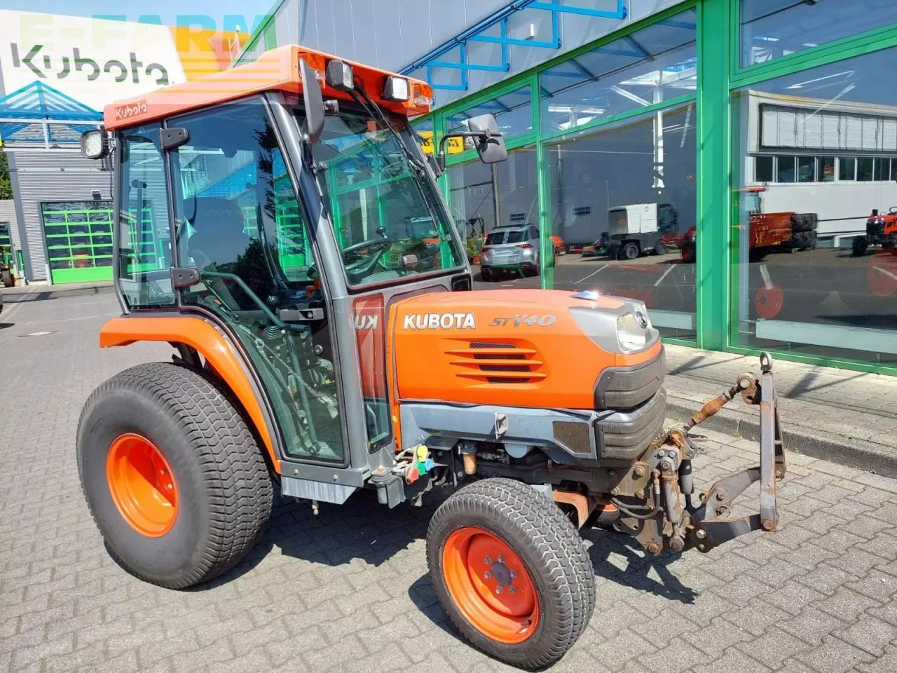 Kubota stv40 - Traktor: bilde 2 Kubota stv40 - Traktor: bilde 2