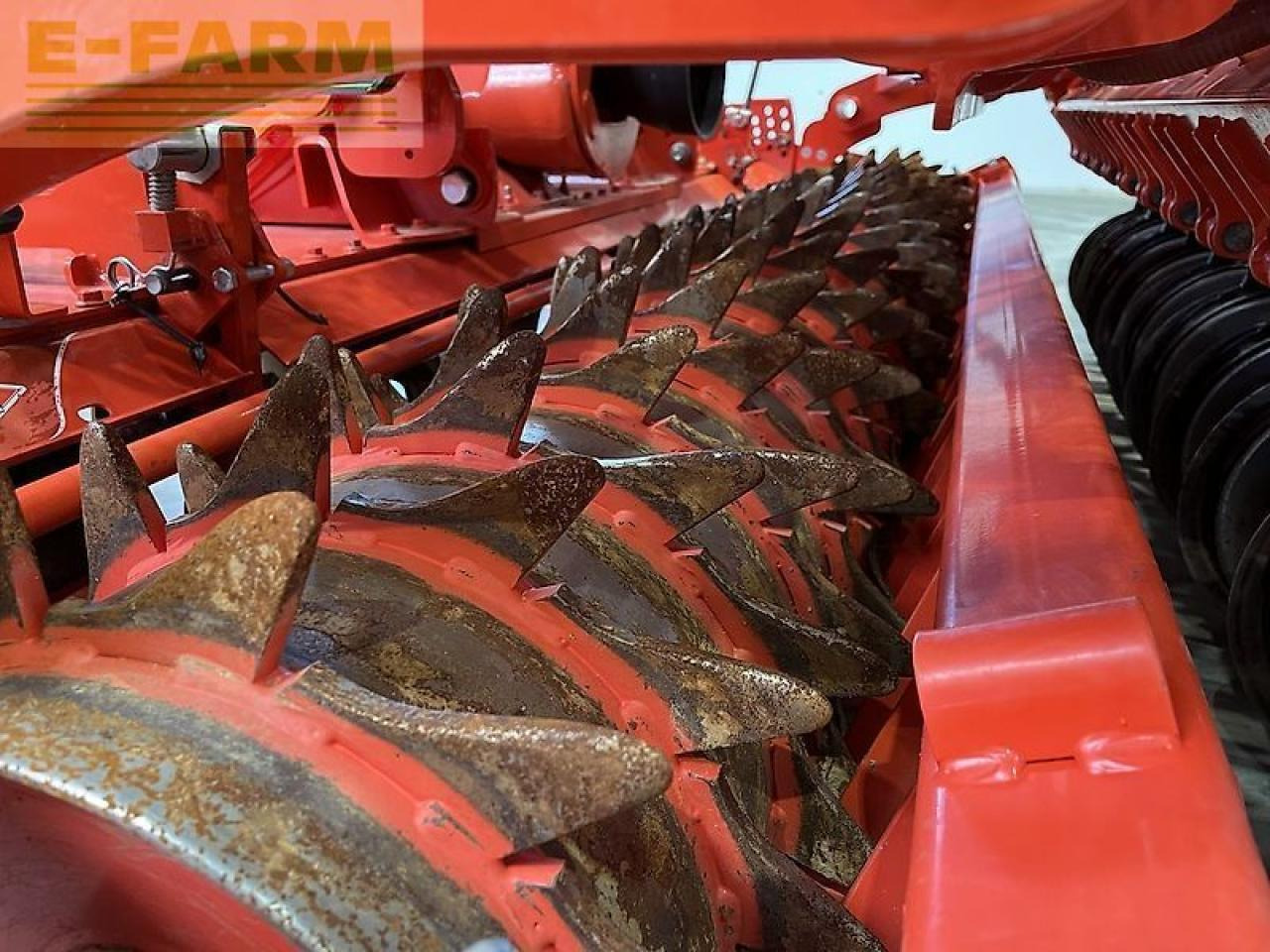 Kuhn hrb 302 mit venta 330-24 - Såmaskin: bilde 5 Kuhn hrb 302 mit venta 330-24 - Såmaskin: bilde 5