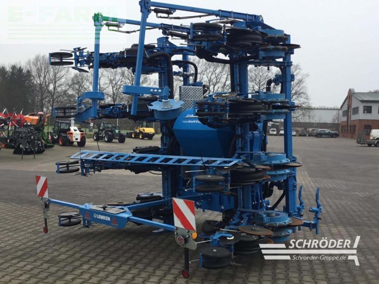 Lemken azurit 9 | demomaschine | nur 131 hektar - Ettkorn såmaskin: bilde 2 Lemken azurit 9 | demomaschine | nur 131 hektar - Ettkorn såmaskin: bilde 2