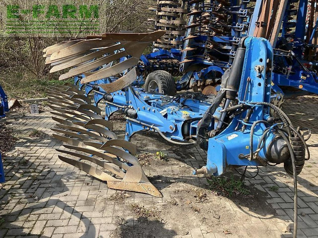 Lemken juwel 8 v t 5/1 drehpflug 6 schar - Plog: bilde 2 Lemken juwel 8 v t 5/1 drehpflug 6 schar - Plog: bilde 2