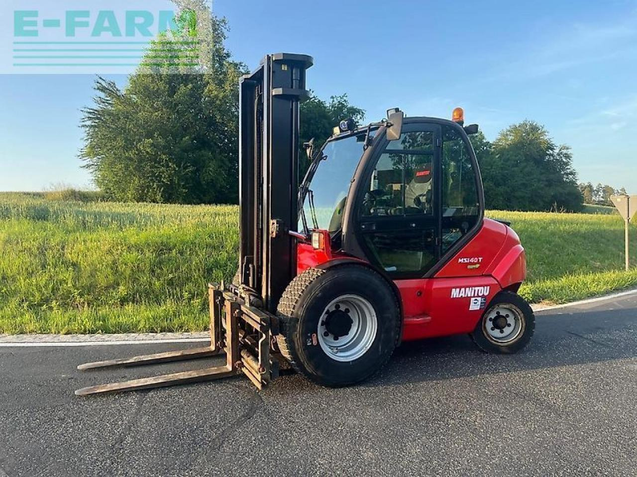 Manitou msi 40 t geländestapler mit kaup zinkenverstellgerät 4,8 t - Gaffeltruck: bilde 1 Manitou msi 40 t geländestapler mit kaup zinkenverstellgerät 4,8 t - Gaffeltruck: bilde 1