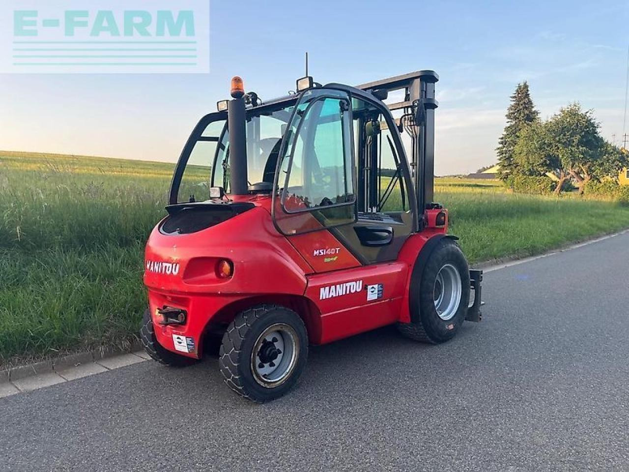 Manitou msi 40 t geländestapler mit kaup zinkenverstellgerät 4,8 t - Gaffeltruck: bilde 2 Manitou msi 40 t geländestapler mit kaup zinkenverstellgerät 4,8 t - Gaffeltruck: bilde 2