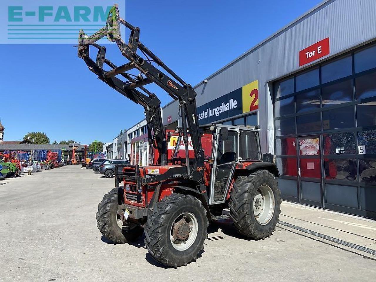 Massey Ferguson 373-4 gt - Traktor: bilde 1 Massey Ferguson 373-4 gt - Traktor: bilde 1