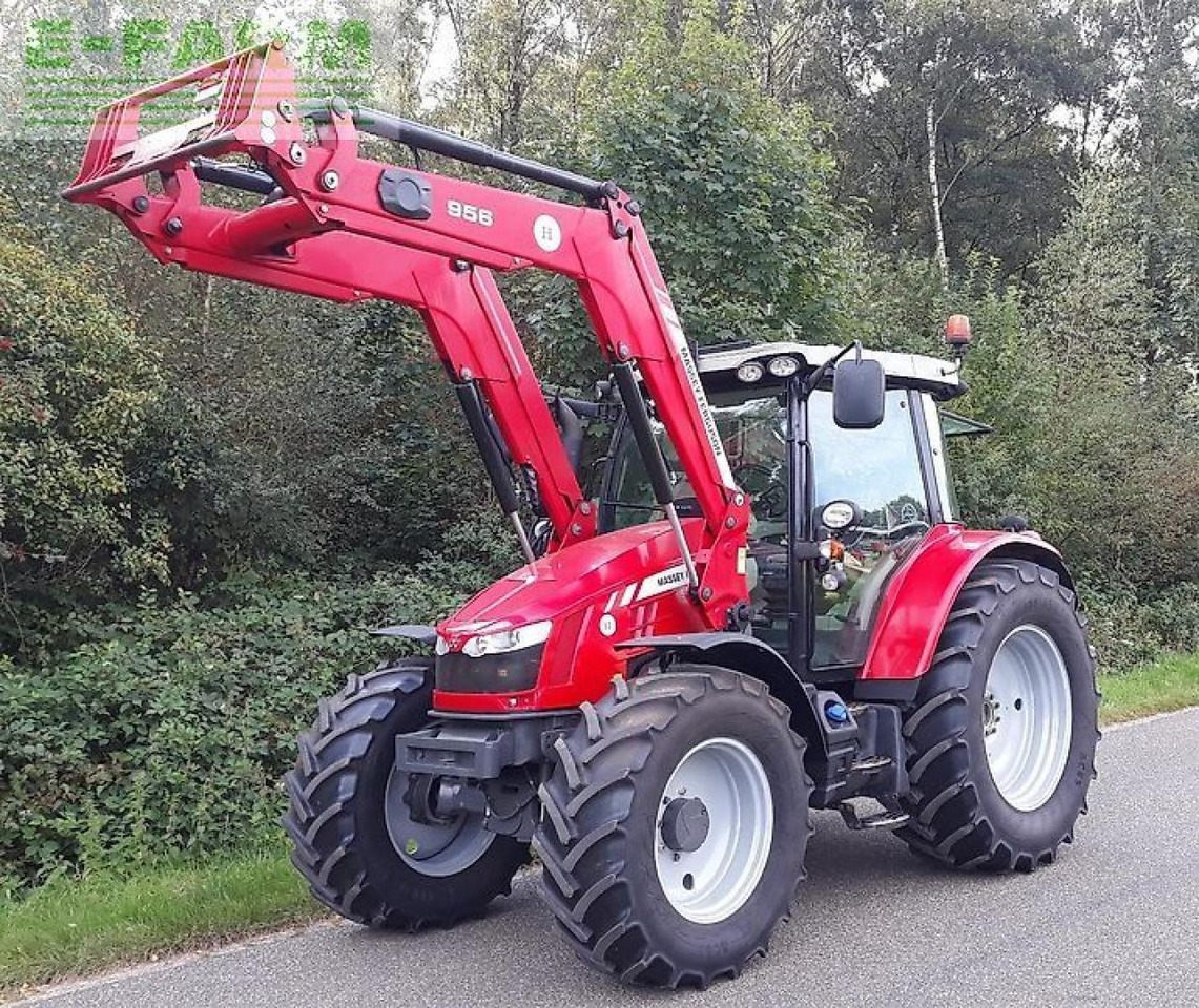 Massey Ferguson 5713 sl - Traktor: bilde 1 Massey Ferguson 5713 sl - Traktor: bilde 1