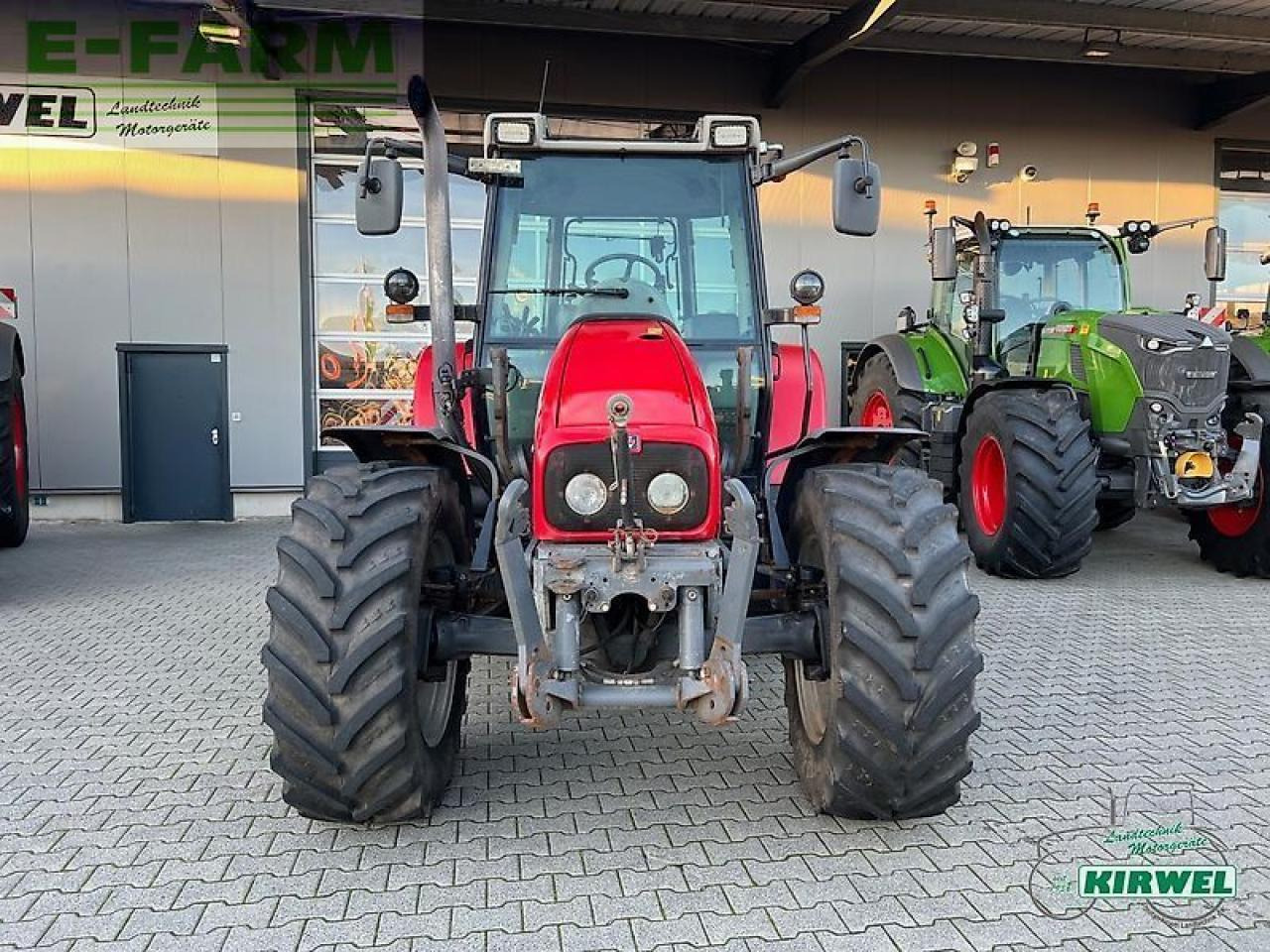 Massey Ferguson 6455 dyna-6 - Traktor: bilde 5 Massey Ferguson 6455 dyna-6 - Traktor: bilde 5