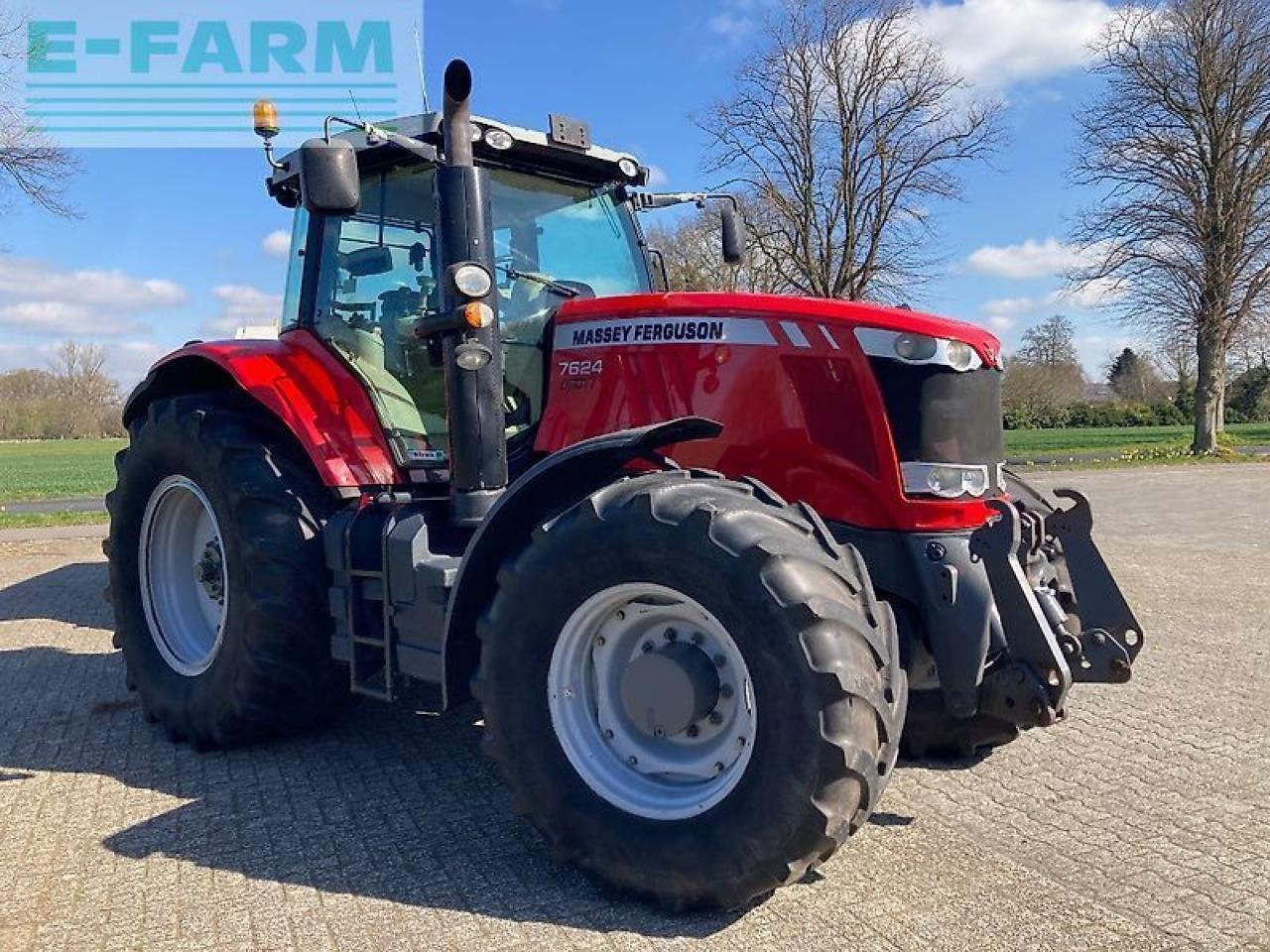 Massey Ferguson 7624 - Traktor: bilde 1 Massey Ferguson 7624 - Traktor: bilde 1