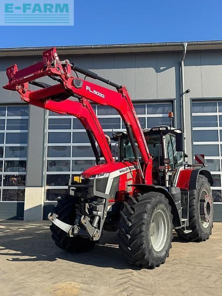 Massey Ferguson 8 s.245 - Traktor: bilde 1 Massey Ferguson 8 s.245 - Traktor: bilde 1