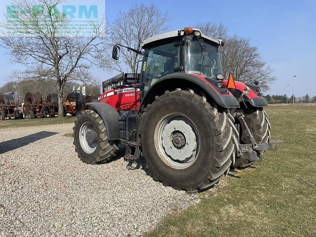 Massey Ferguson 8690 - Traktor: bilde 2 Massey Ferguson 8690 - Traktor: bilde 2