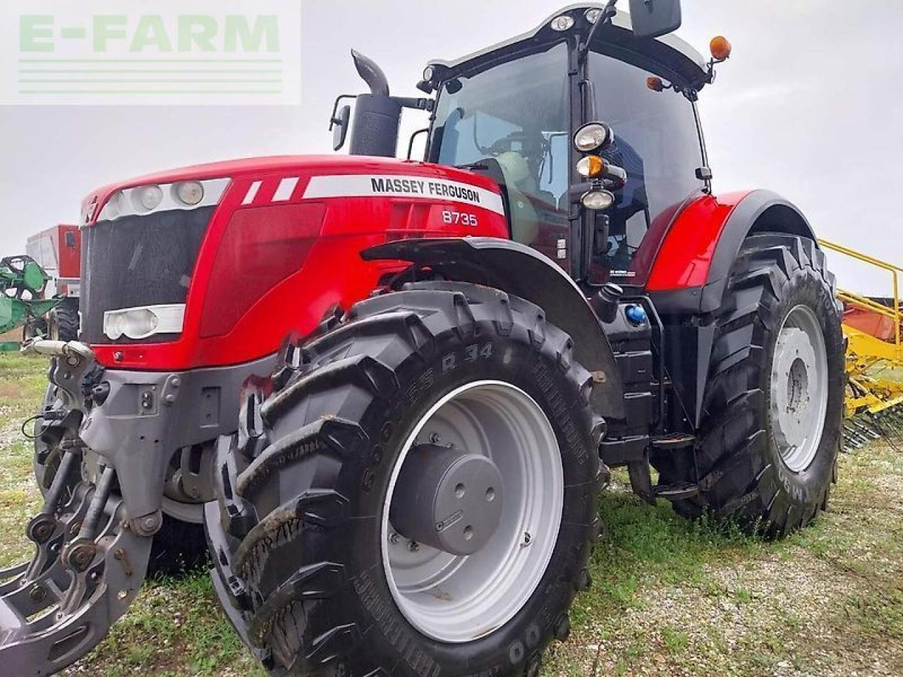 Massey Ferguson 8735 dvt - Traktor: bilde 1 Massey Ferguson 8735 dvt - Traktor: bilde 1