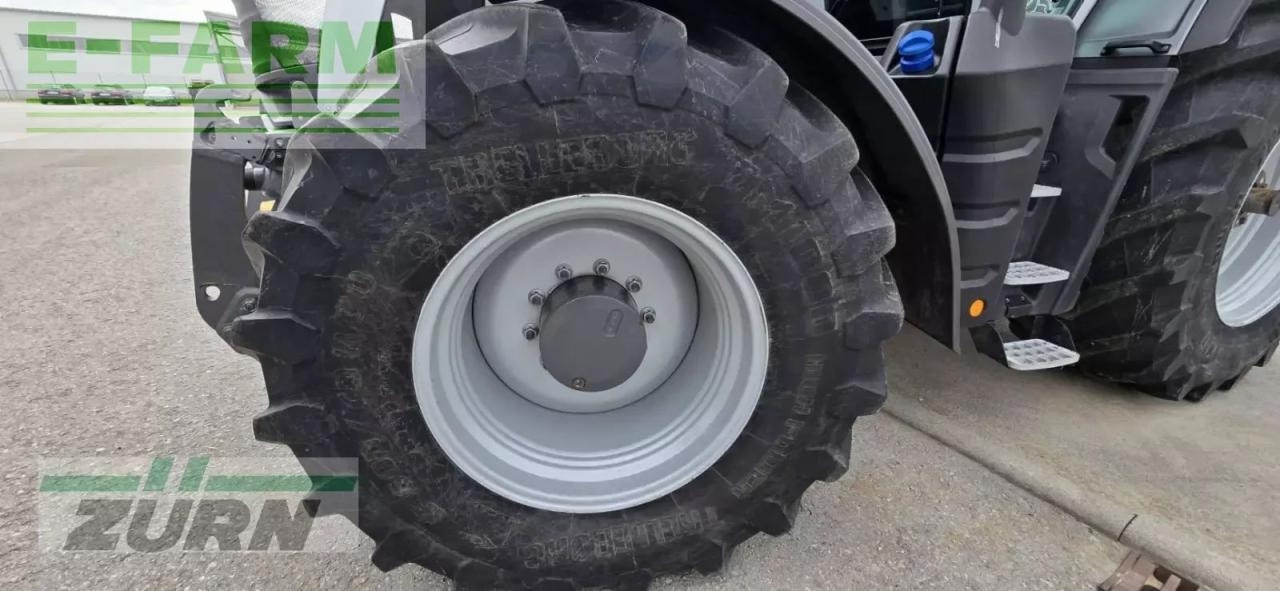 Traktor Massey Ferguson 8s.265: bilde 11