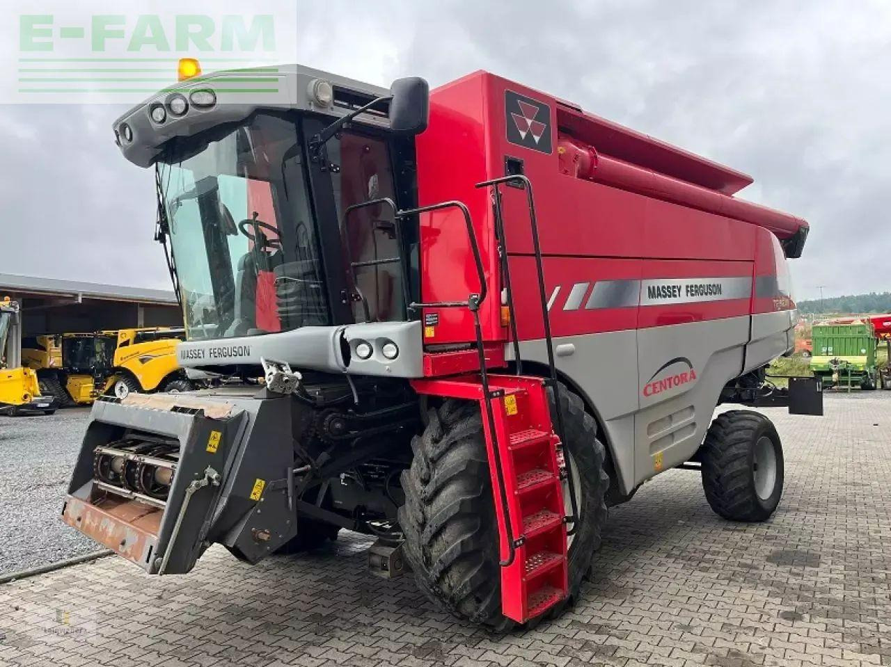 Massey Ferguson centora 7282 al - Skurtresker: bilde 1 Massey Ferguson centora 7282 al - Skurtresker: bilde 1