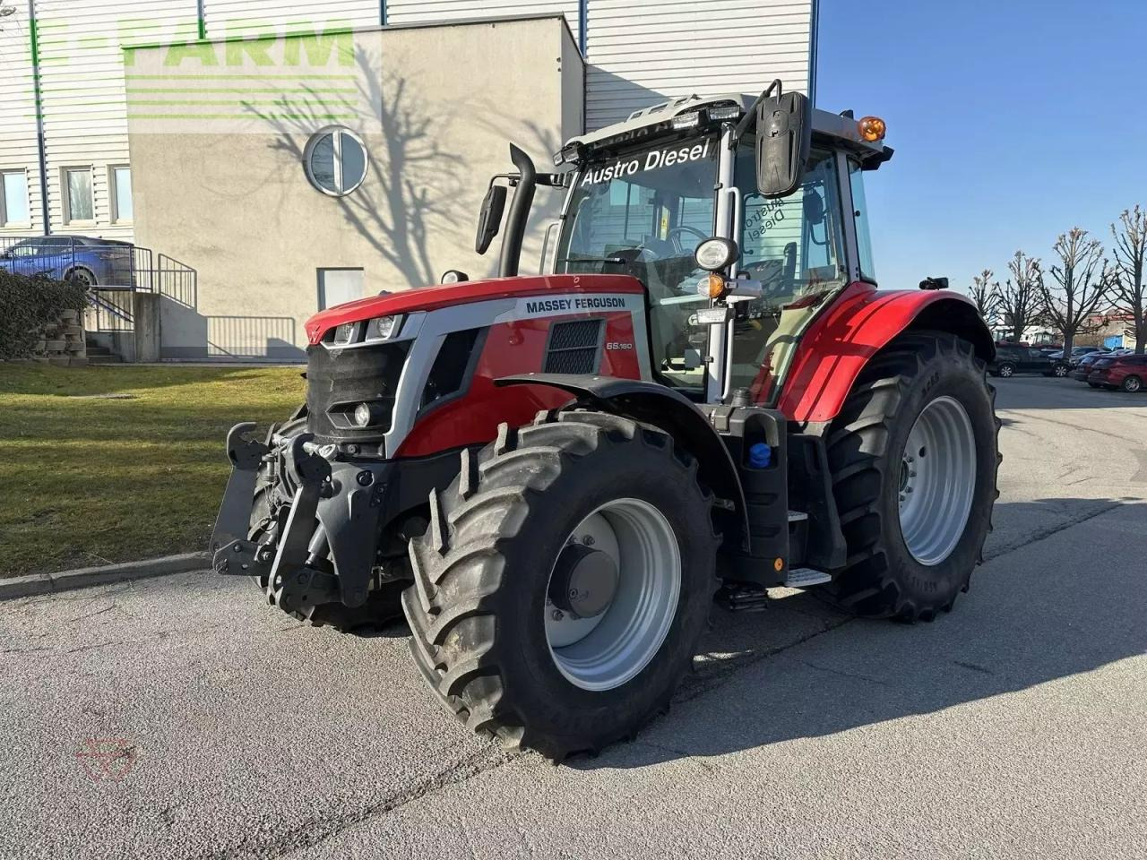Massey Ferguson mf 6s.180 - Traktor: bilde 1 Massey Ferguson mf 6s.180 - Traktor: bilde 1