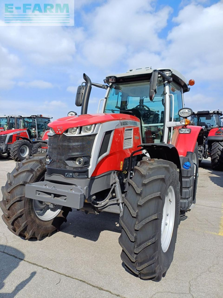 Massey Ferguson mf 7s.155 - Traktor: bilde 1 Massey Ferguson mf 7s.155 - Traktor: bilde 1