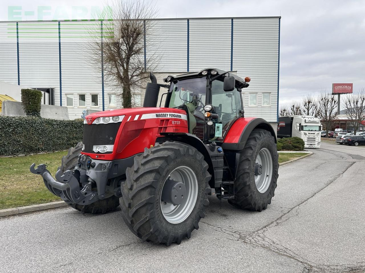 Massey Ferguson mf 8737 - Traktor: bilde 1 Massey Ferguson mf 8737 - Traktor: bilde 1