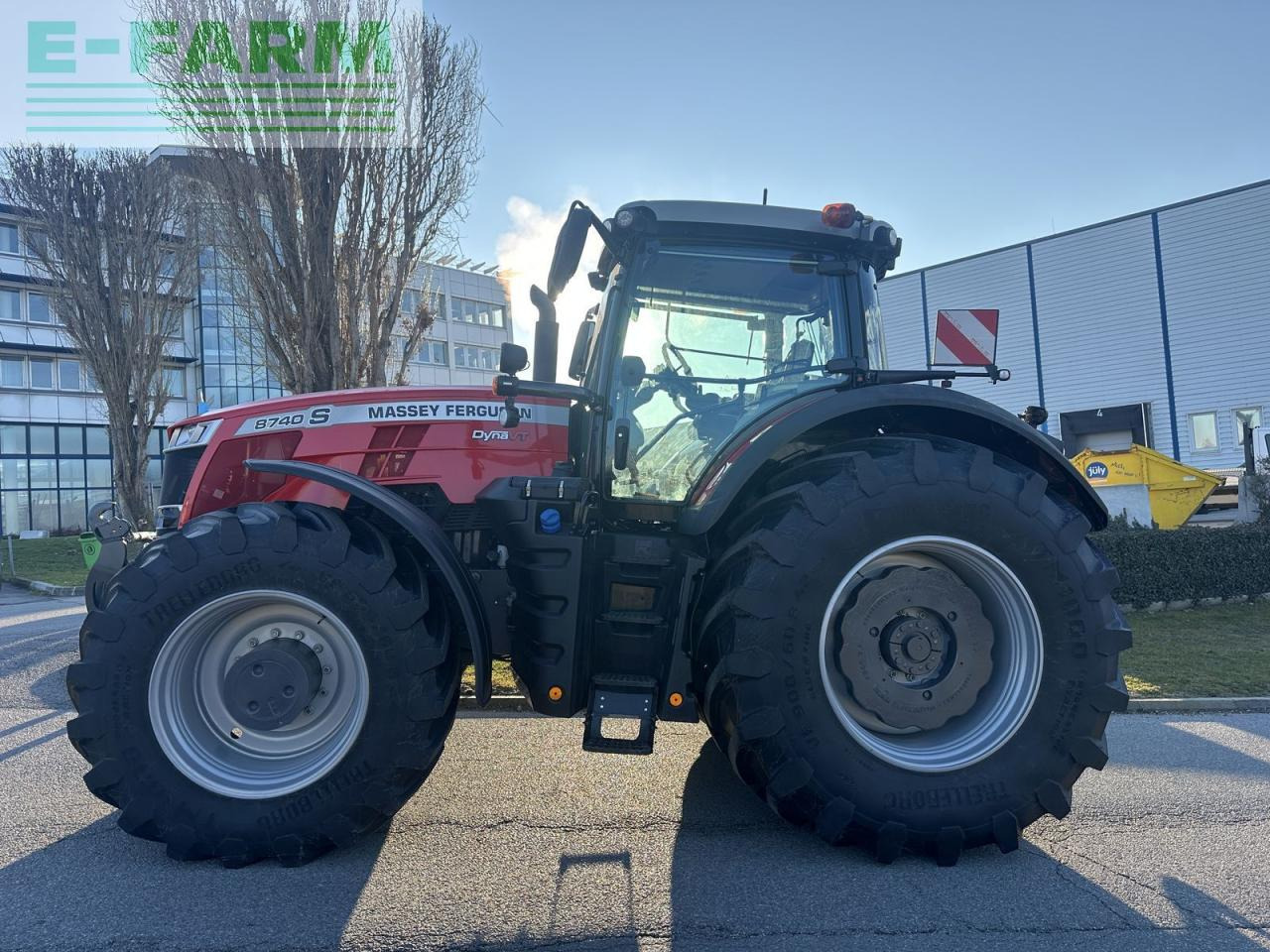 Massey Ferguson mf 8740 s (stage v) - Traktor: bilde 4 Massey Ferguson mf 8740 s (stage v) - Traktor: bilde 4
