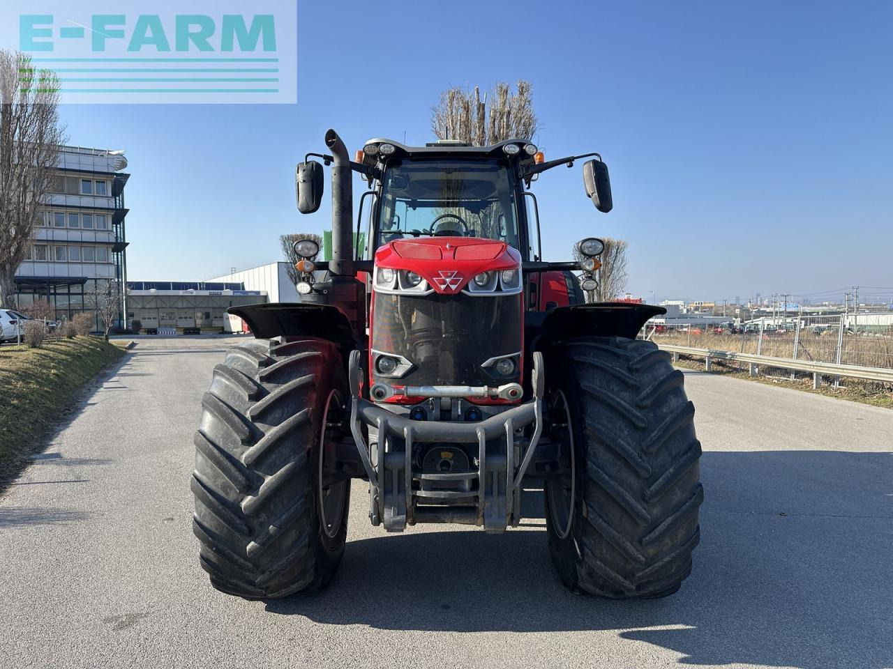 Massey Ferguson mf 8740 s (stage v) - Traktor: bilde 2 Massey Ferguson mf 8740 s (stage v) - Traktor: bilde 2