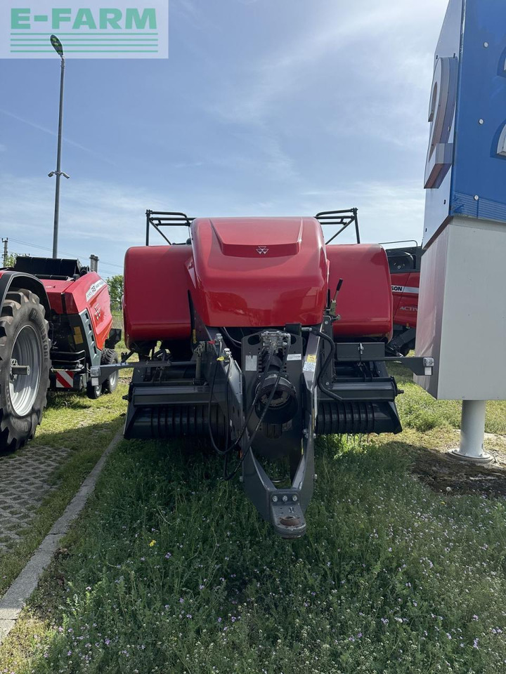 Massey Ferguson quaderballenpresse massey ferguson 2270 xdtc - Firkantpresse: bilde 2 Massey Ferguson quaderballenpresse massey ferguson 2270 xdtc - Firkantpresse: bilde 2