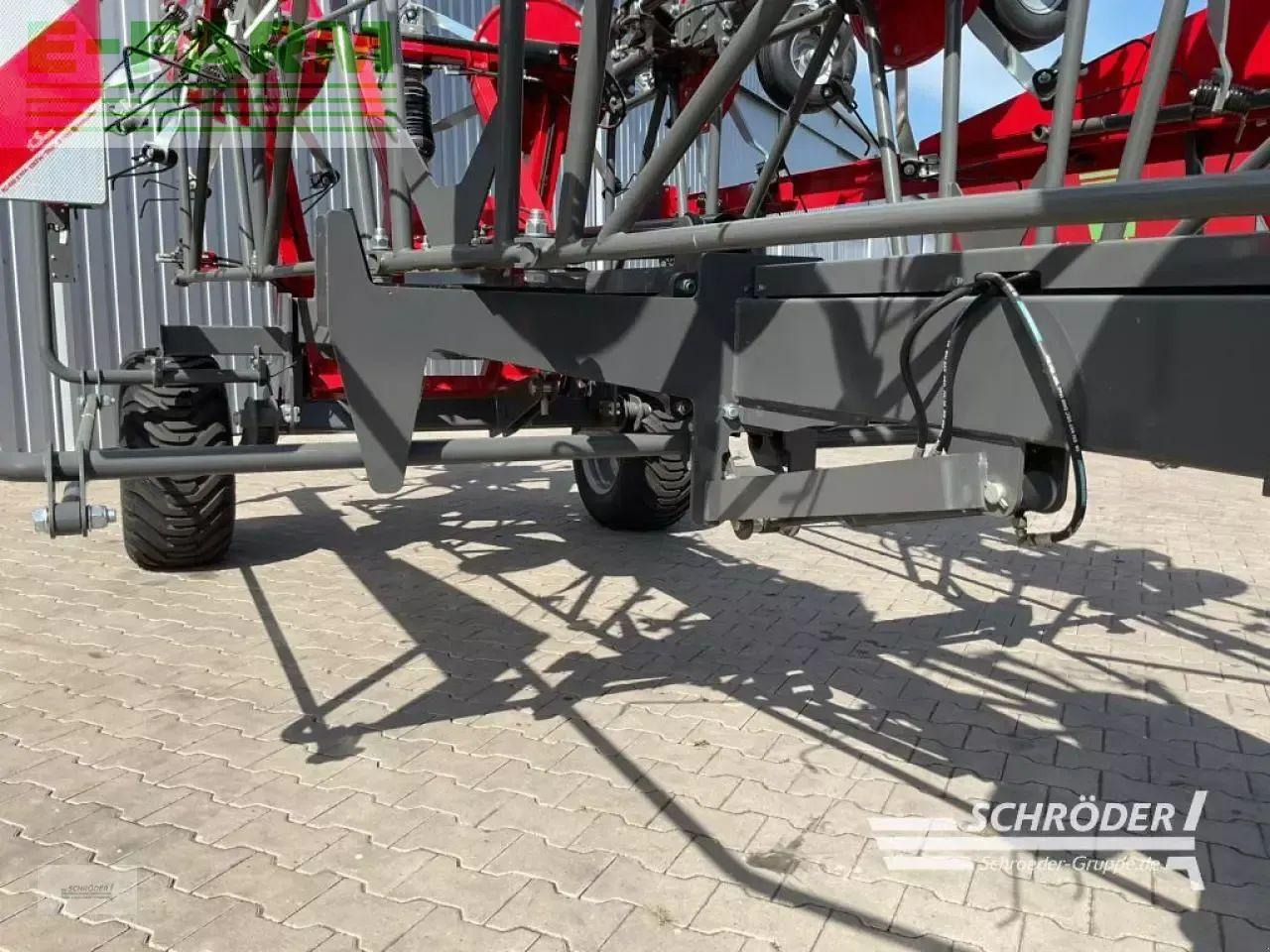 Massey Ferguson td 1310x trc (lotus 1250 t) - Høyvender: bilde 4 Massey Ferguson td 1310x trc (lotus 1250 t) - Høyvender: bilde 4