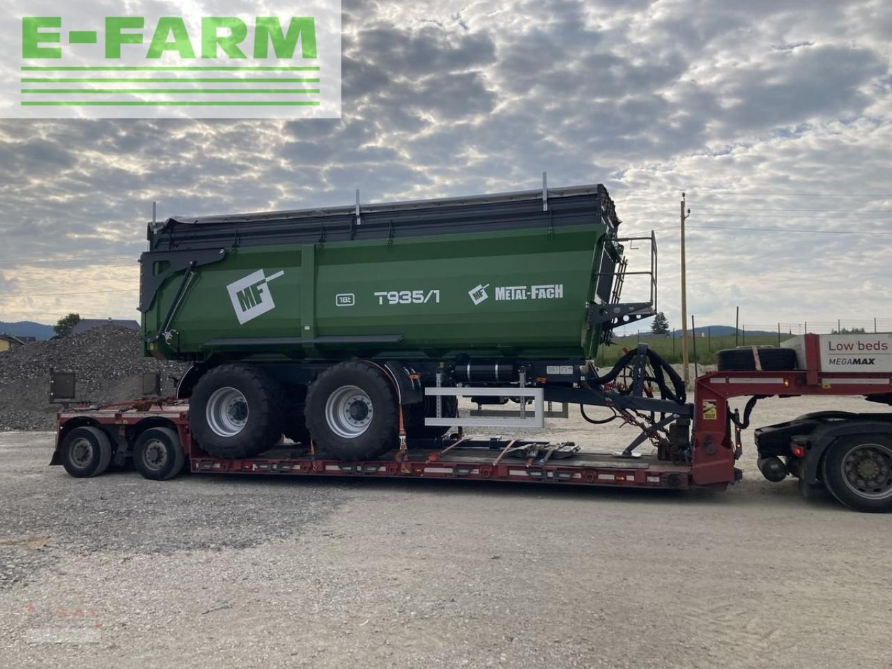 Metal-Fach t 935/1-24 to muldenkipper-voll - Landbruk tippvogn: bilde 2 Metal-Fach t 935/1-24 to muldenkipper-voll - Landbruk tippvogn: bilde 2
