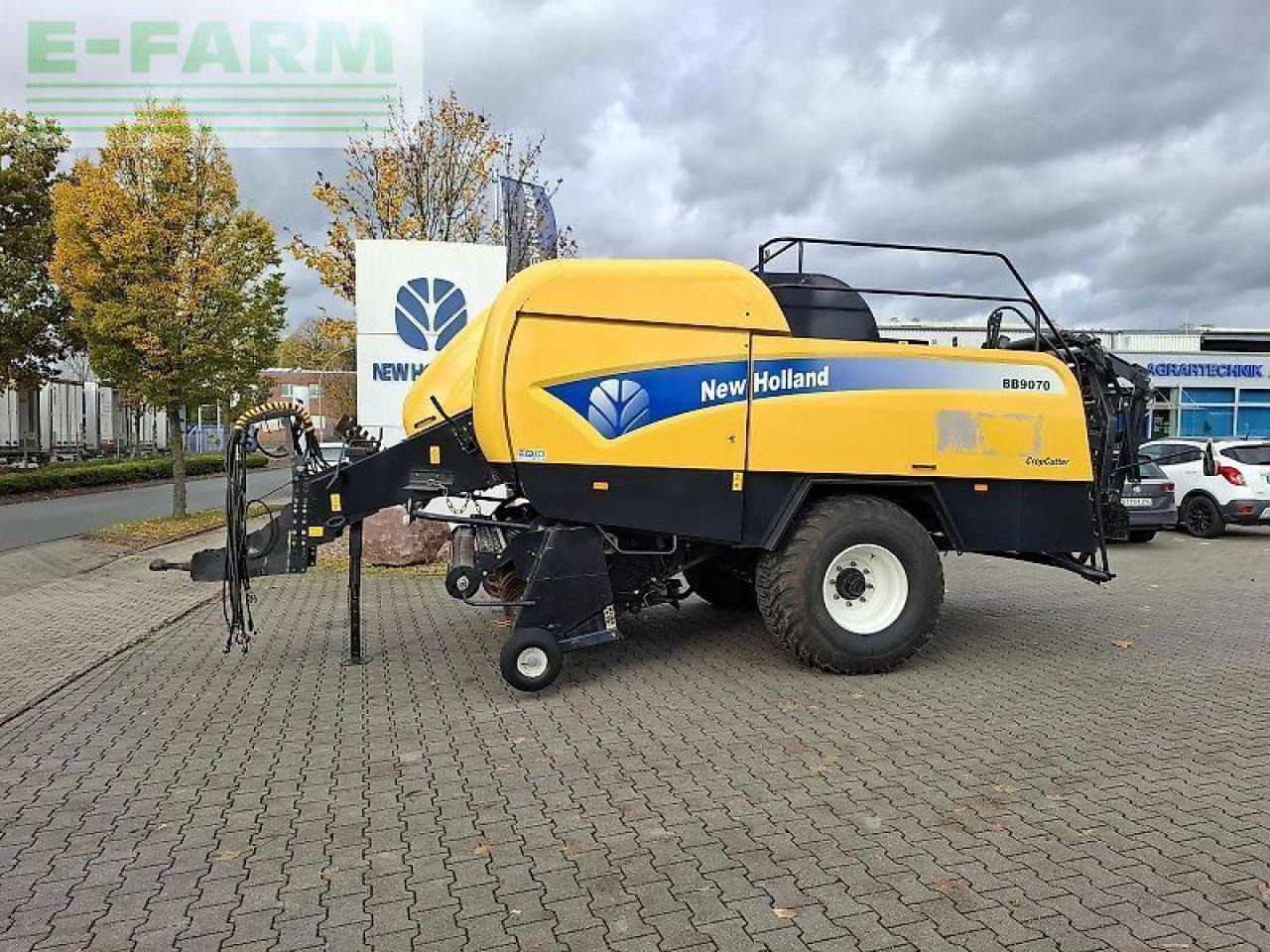 New Holland bb 9070 - Firkantpresse: bilde 1 New Holland bb 9070 - Firkantpresse: bilde 1