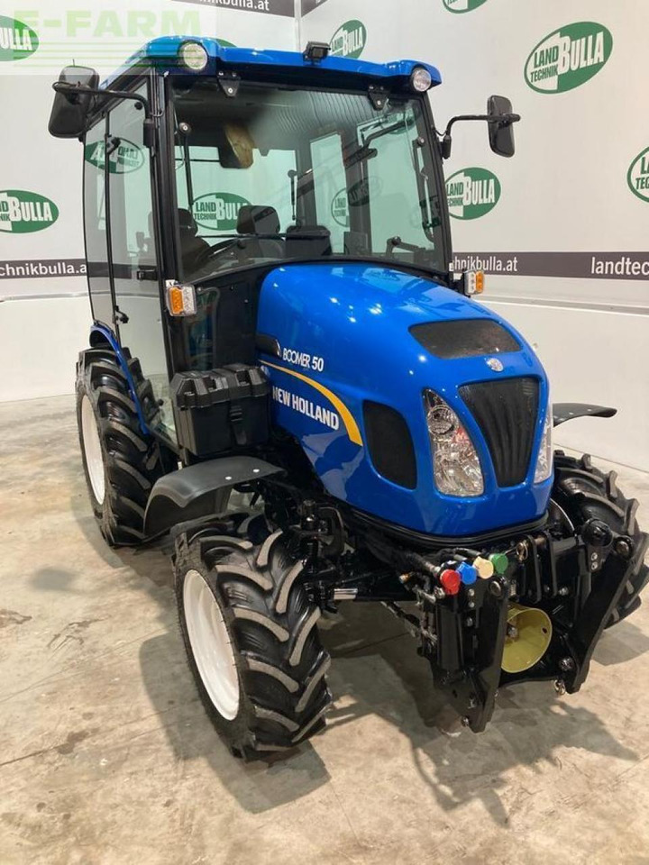 New Holland boomer 50 - Traktor: bilde 2 New Holland boomer 50 - Traktor: bilde 2