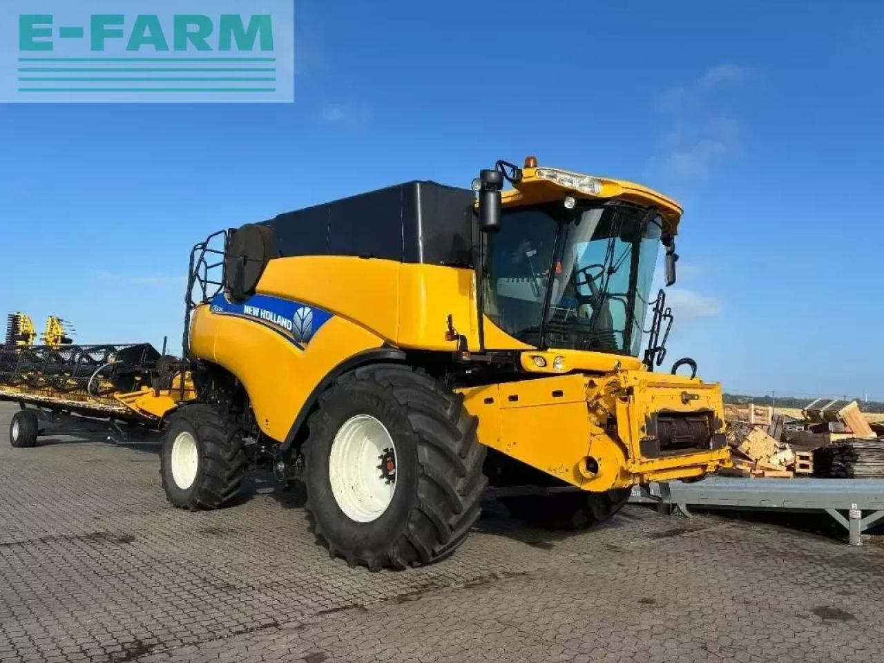 New Holland cr 9080 - Skurtresker: bilde 2 New Holland cr 9080 - Skurtresker: bilde 2