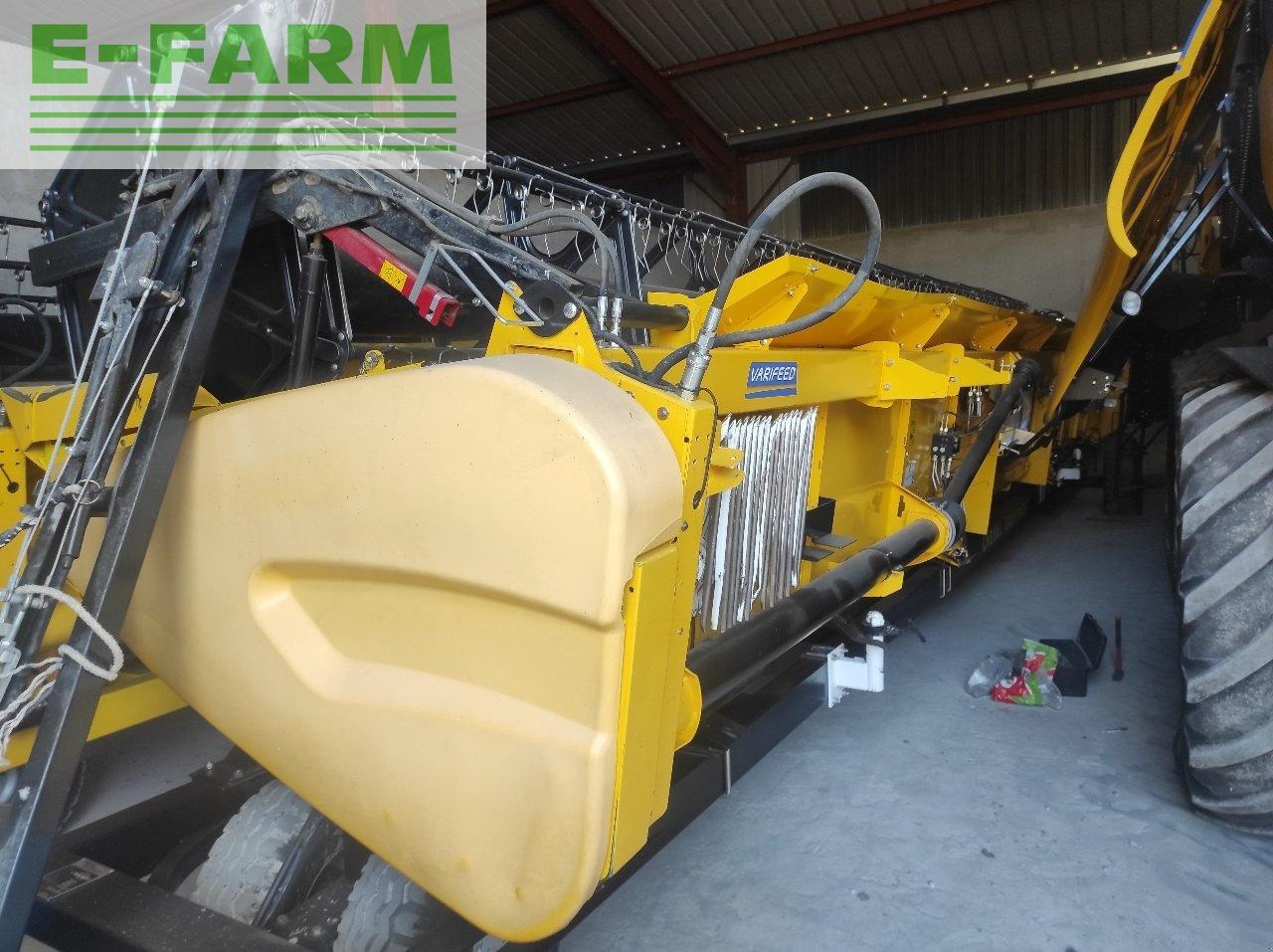 New Holland cr9.90 smart trax - Skurtresker: bilde 5 New Holland cr9.90 smart trax - Skurtresker: bilde 5