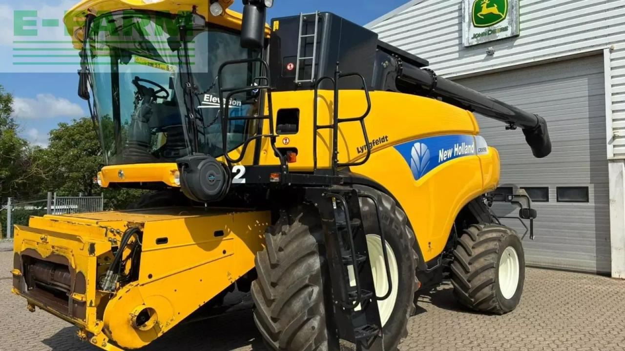 New Holland cr9090 cr9090 - Skurtresker: bilde 1 New Holland cr9090 cr9090 - Skurtresker: bilde 1