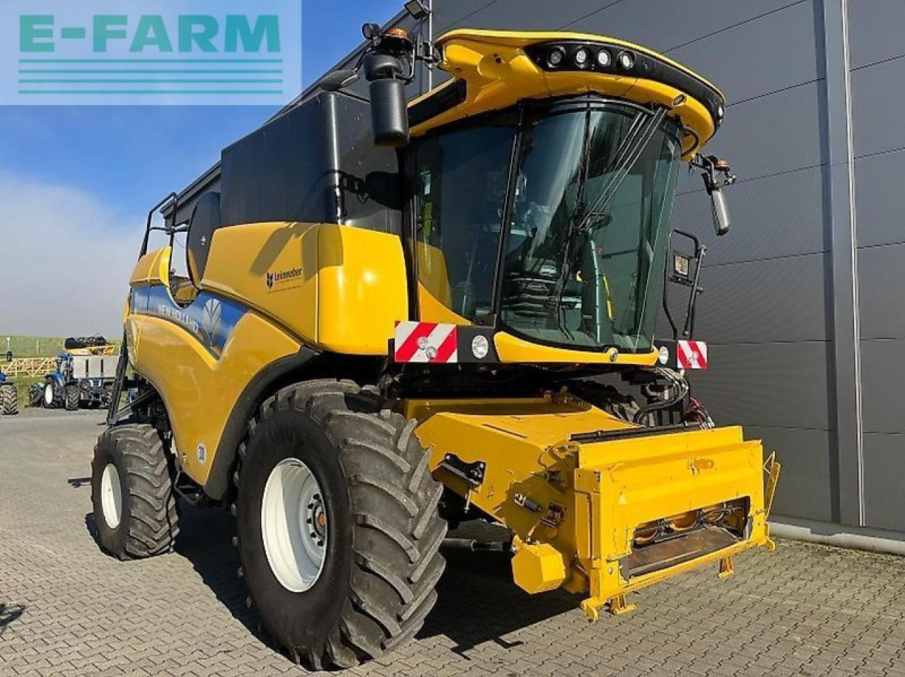 New Holland cx 6.90 - Skurtresker: bilde 1 New Holland cx 6.90 - Skurtresker: bilde 1