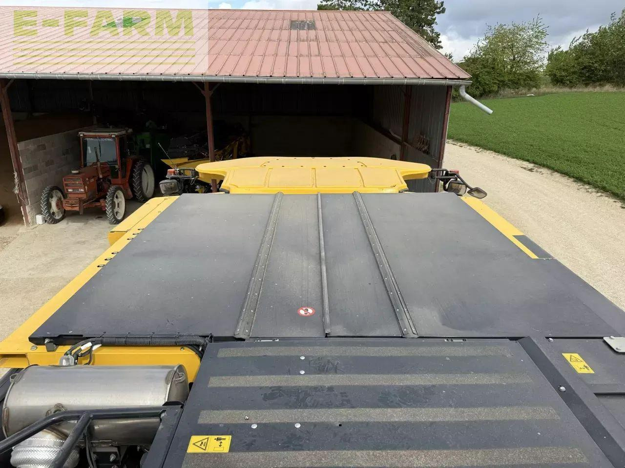 Skurtresker New Holland cx 8.70: bilde 6