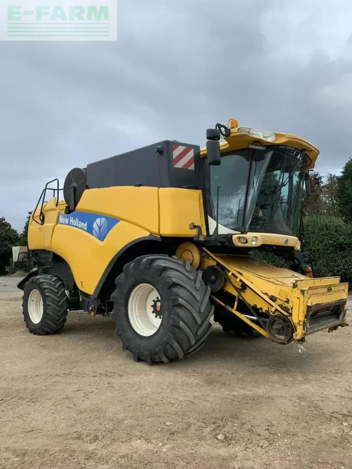 New Holland cx 880 hd - Skurtresker: bilde 1 New Holland cx 880 hd - Skurtresker: bilde 1