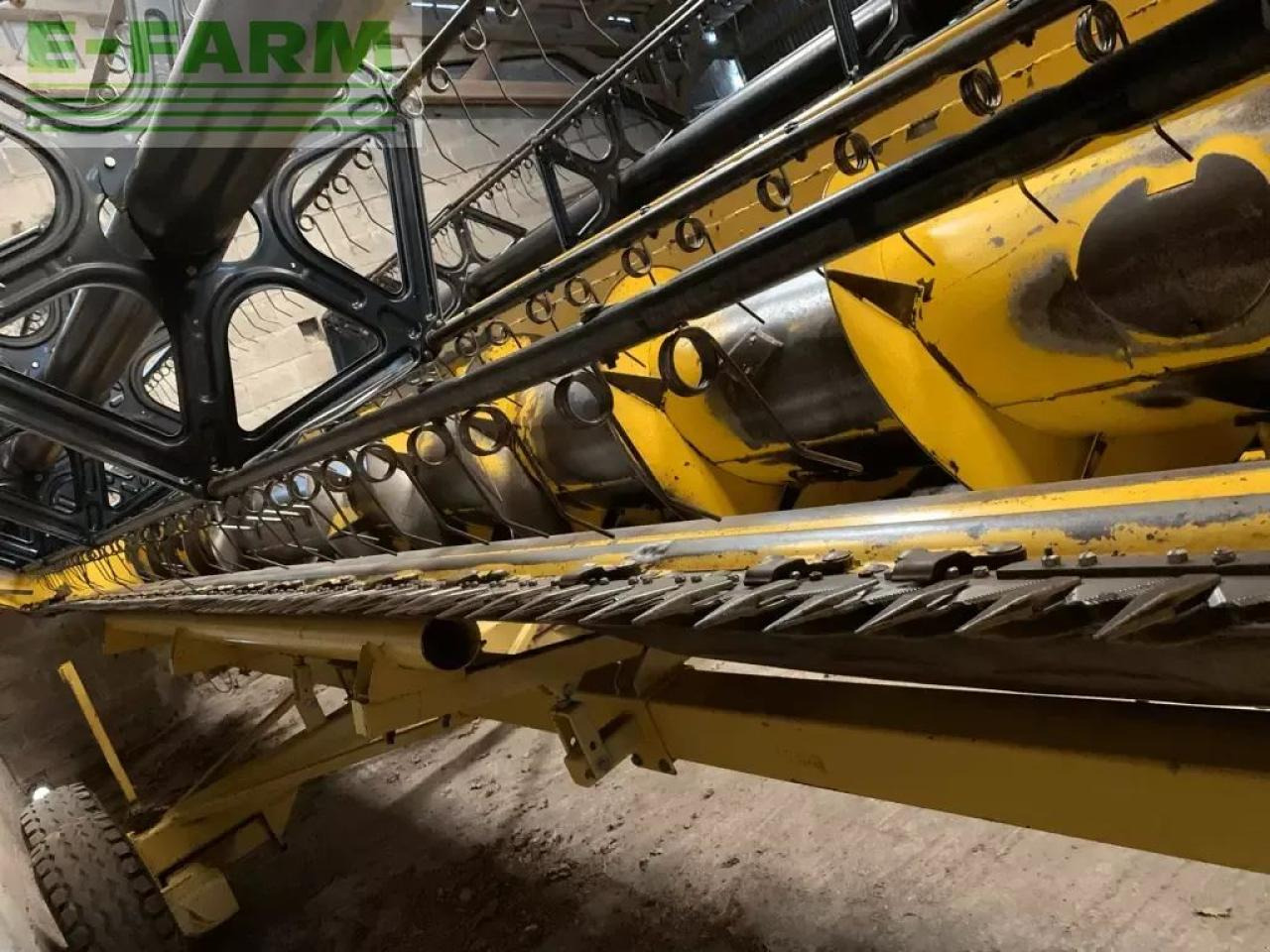 New Holland cx 880 hd - Skurtresker: bilde 4 New Holland cx 880 hd - Skurtresker: bilde 4