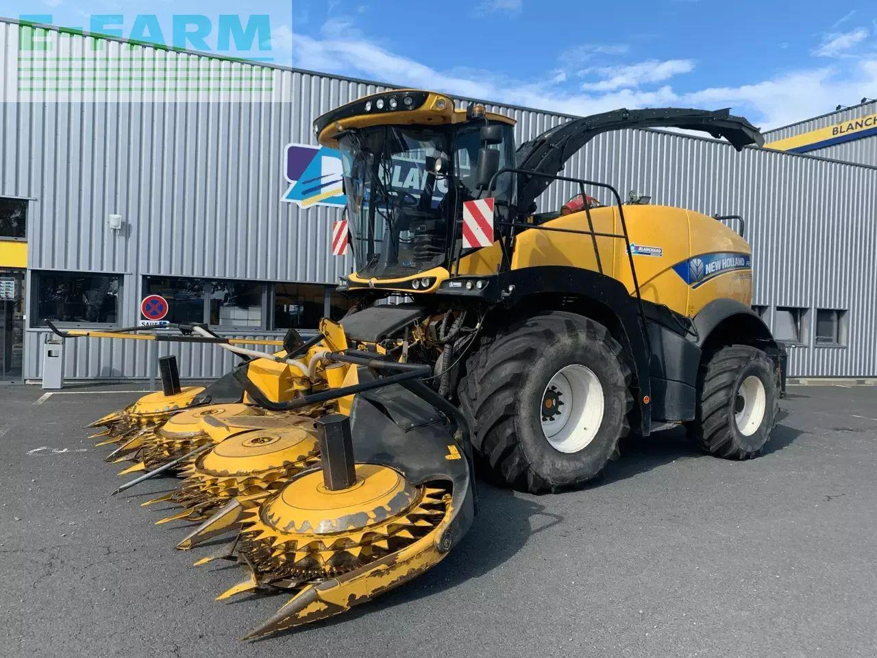 New Holland fr 550 - Forhøster: bilde 1 New Holland fr 550 - Forhøster: bilde 1