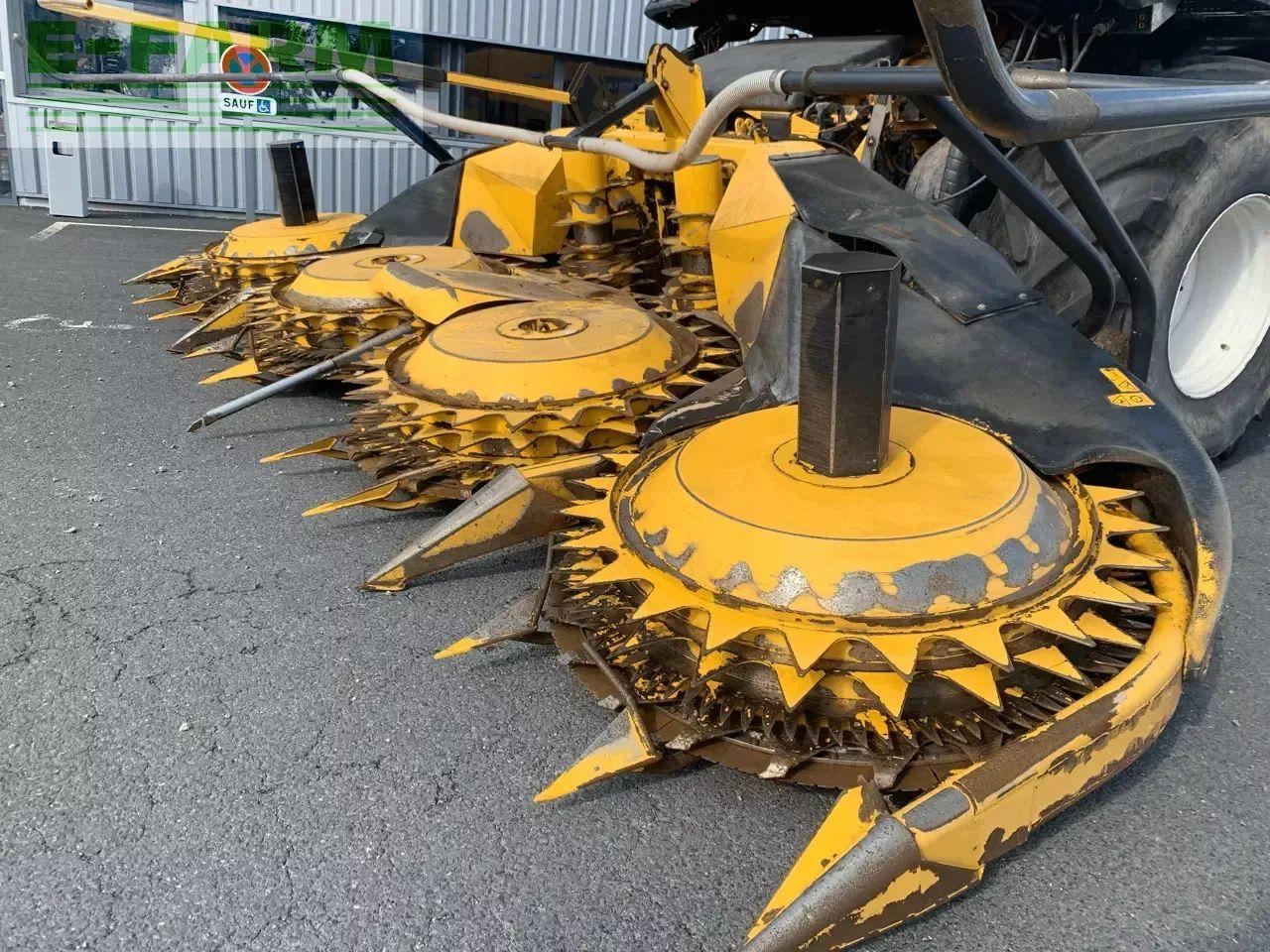 New Holland fr 550 - Forhøster: bilde 5 New Holland fr 550 - Forhøster: bilde 5