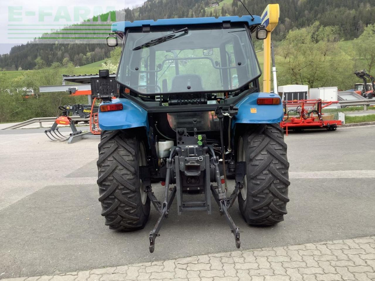 New Holland l 65 dt / 4835 de luxe - Traktor: bilde 5 New Holland l 65 dt / 4835 de luxe - Traktor: bilde 5