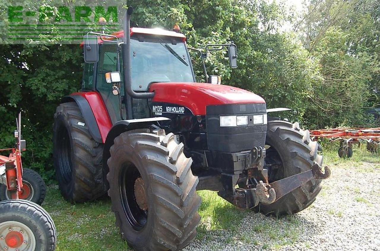 New Holland m 135 - Traktor: bilde 1 New Holland m 135 - Traktor: bilde 1