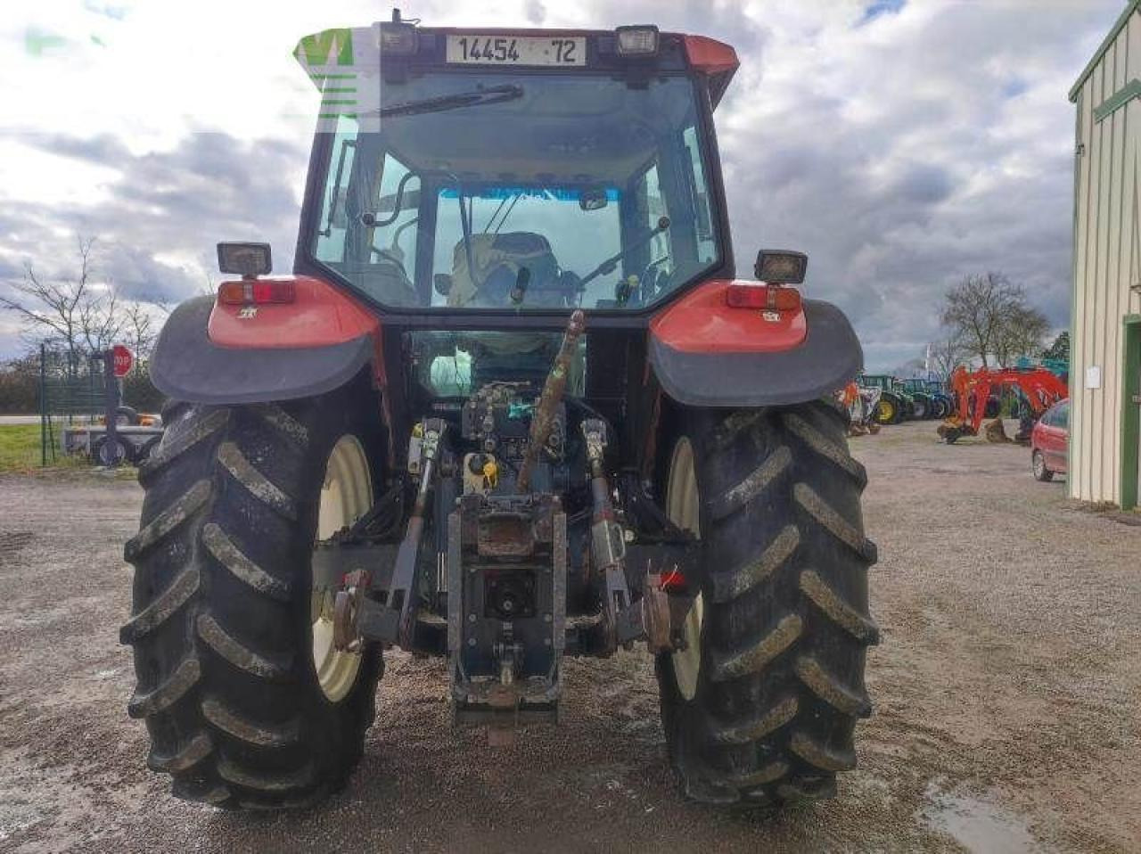 New Holland m100 - Traktor: bilde 4 New Holland m100 - Traktor: bilde 4