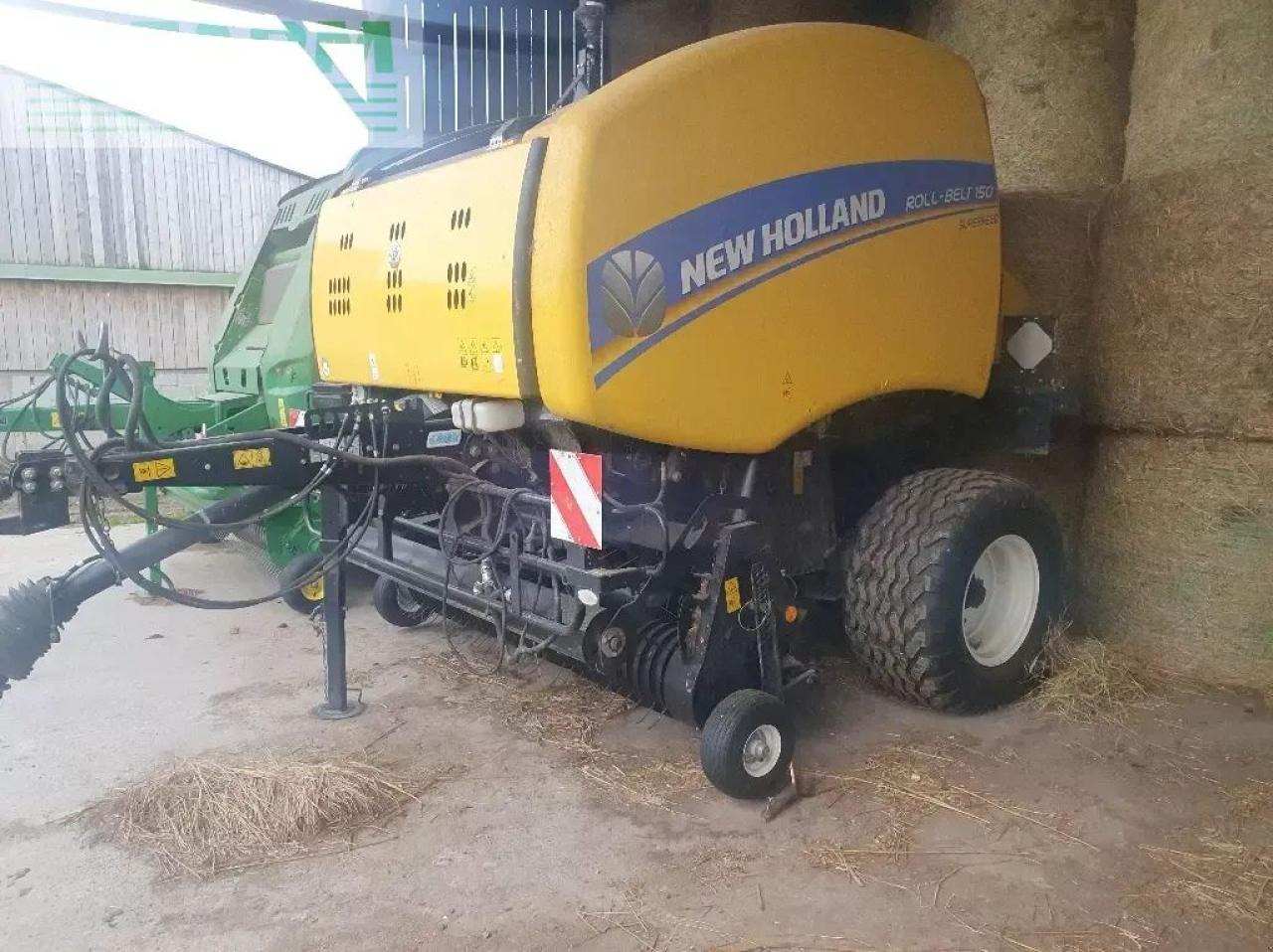 New Holland roll belt 150 - Firkantpresse: bilde 3 New Holland roll belt 150 - Firkantpresse: bilde 3