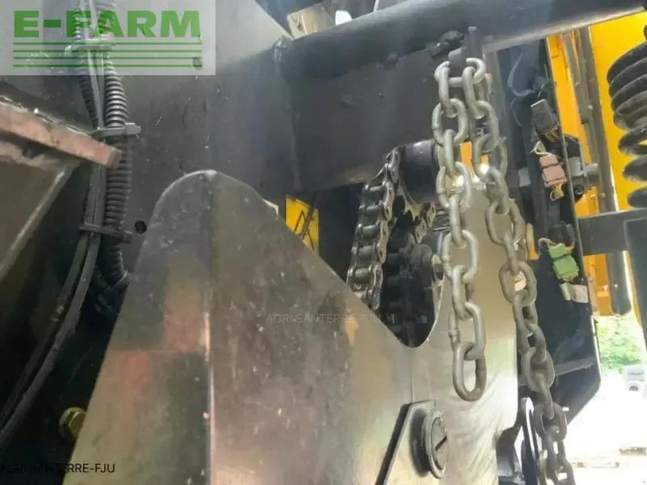 New Holland roll-belt 180 - Firkantpresse: bilde 5 New Holland roll-belt 180 - Firkantpresse: bilde 5