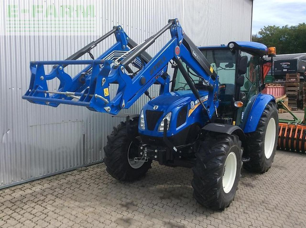 New Holland t 4.55 s S - Traktor: bilde 4 New Holland t 4.55 s S - Traktor: bilde 4